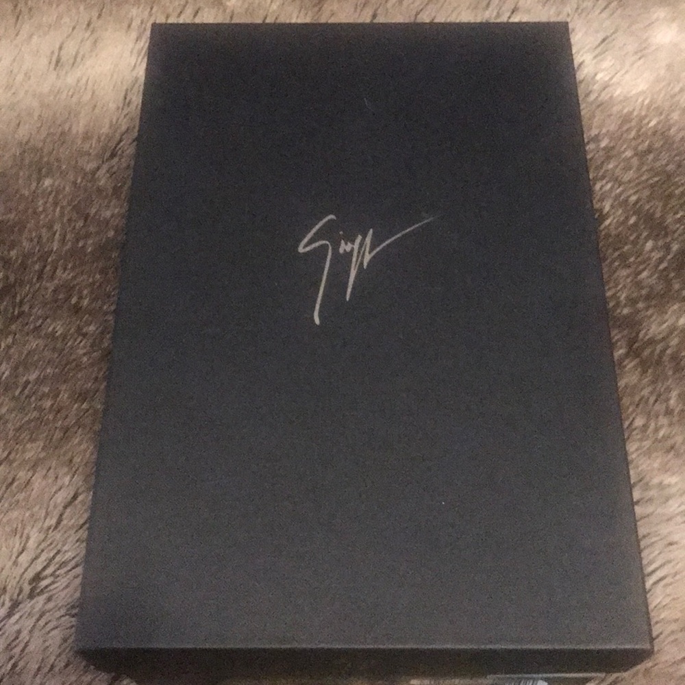 Giuseppe Zanotti peep toe slingback - Picture 7 of 14
